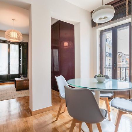 Apartamento Exterior En Lavapies Alquiler Temporal มาดริด ภายนอก รูปภาพ