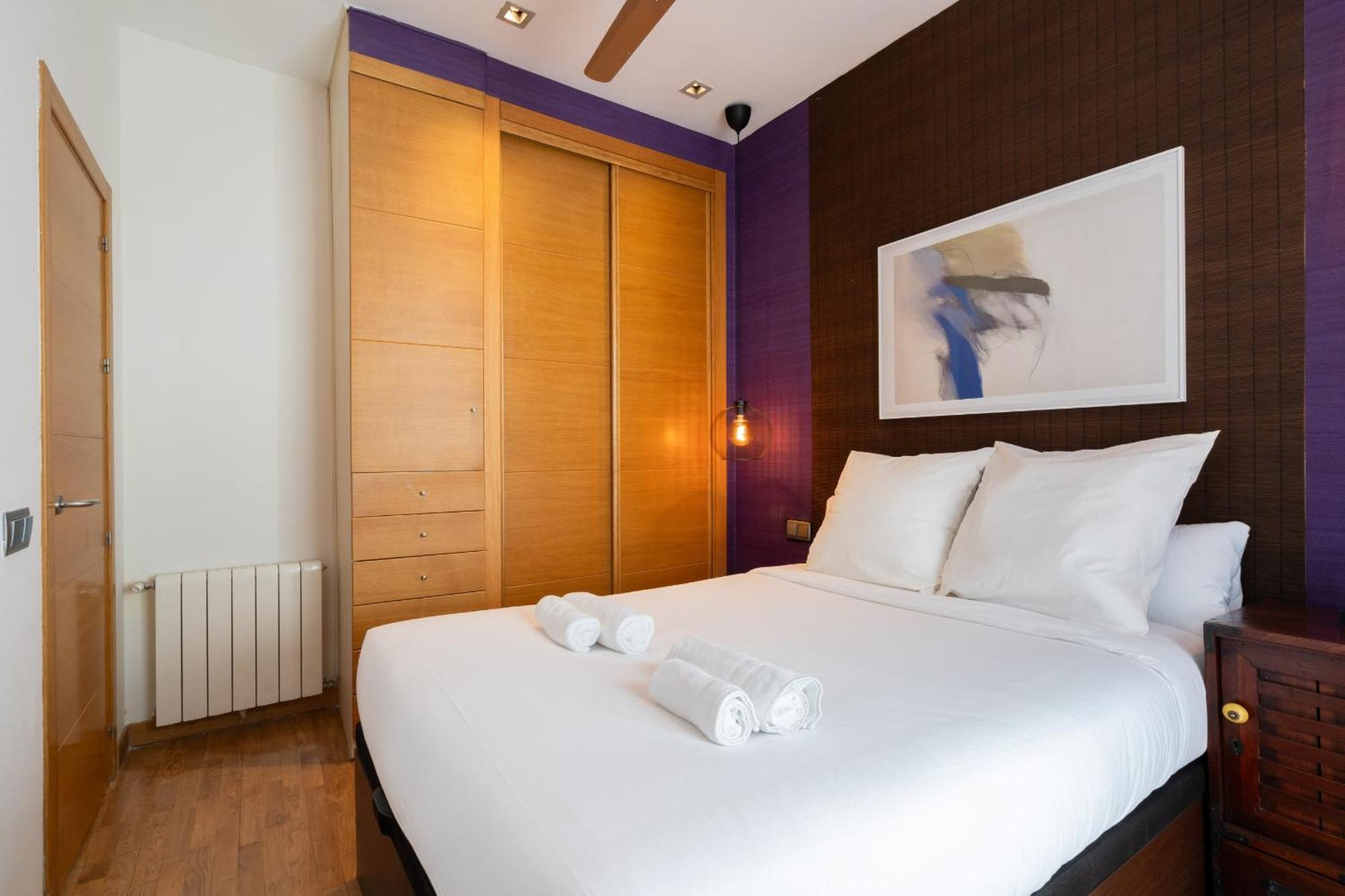Apartamento Exterior En Lavapies Alquiler Temporal มาดริด ภายนอก รูปภาพ