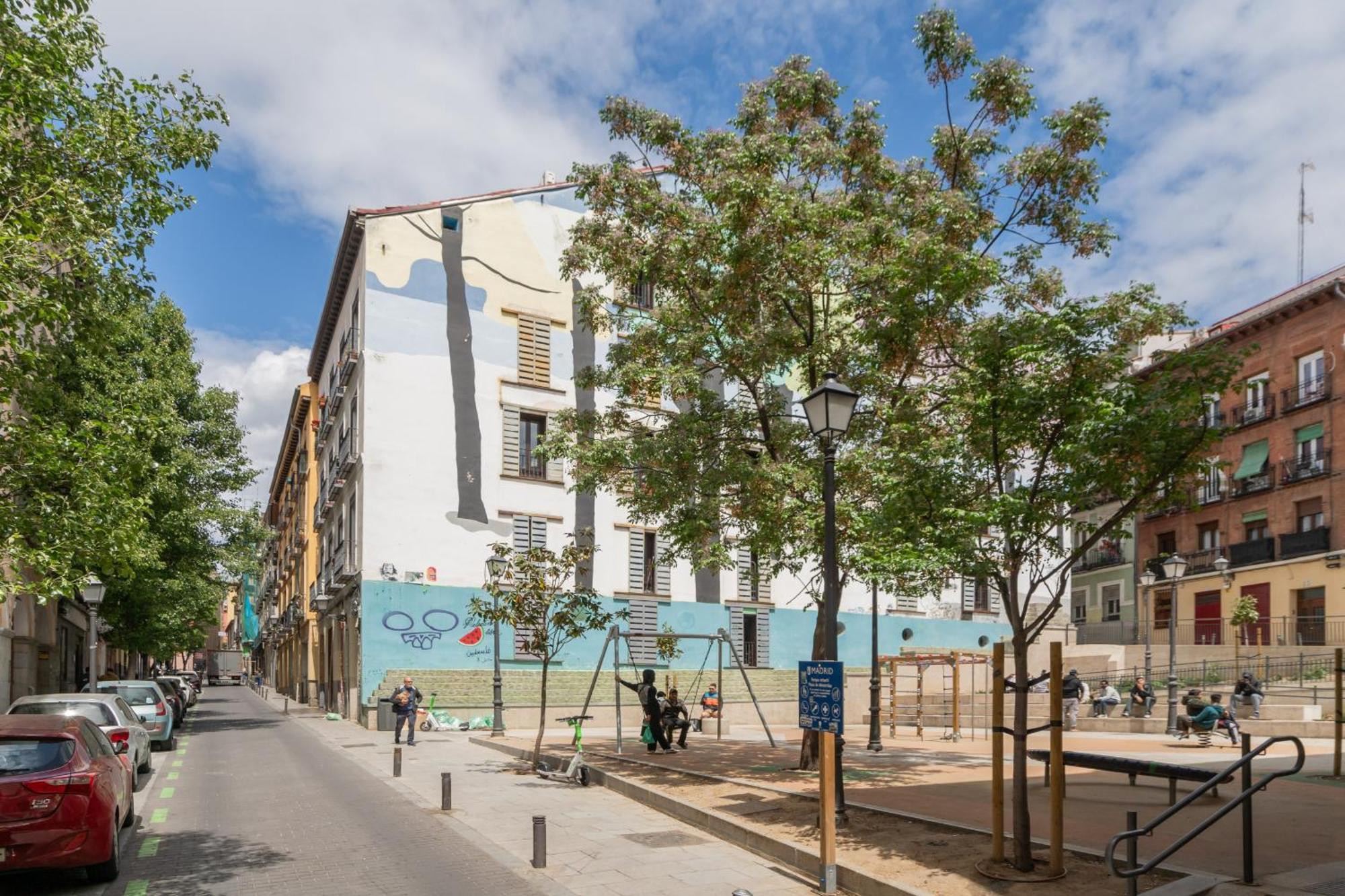 Apartamento Exterior En Lavapies Alquiler Temporal มาดริด ภายนอก รูปภาพ